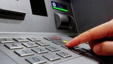 Photo of ATM मधून पैसे काढताना Green लाईटवर द्या लक्ष नाहीतर तुमचेही खात होईल रिकामं